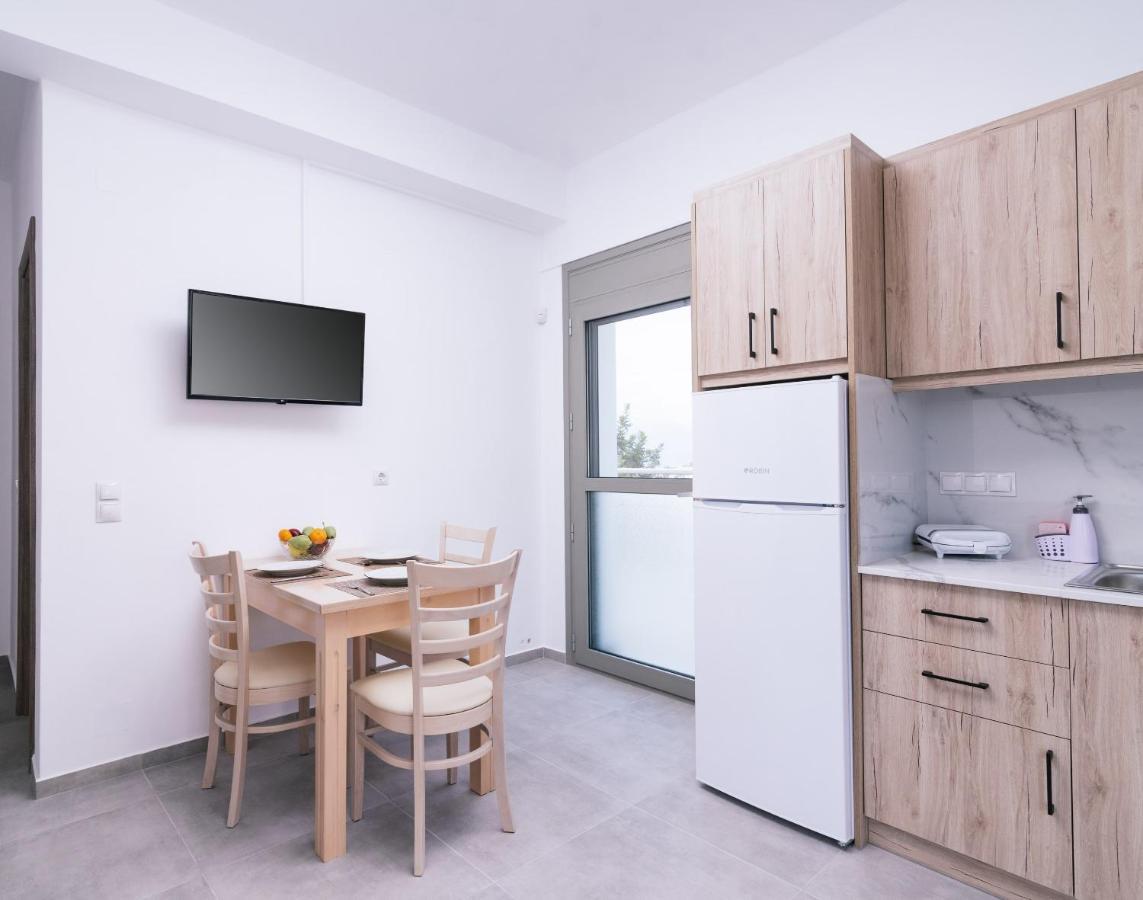 Lychnos Apartments Kamilari Esterno foto